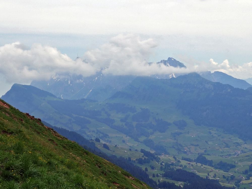 Alpstein in Wolken