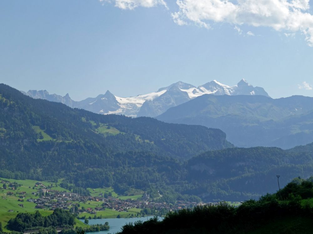 Lungern und Berner Alpen
