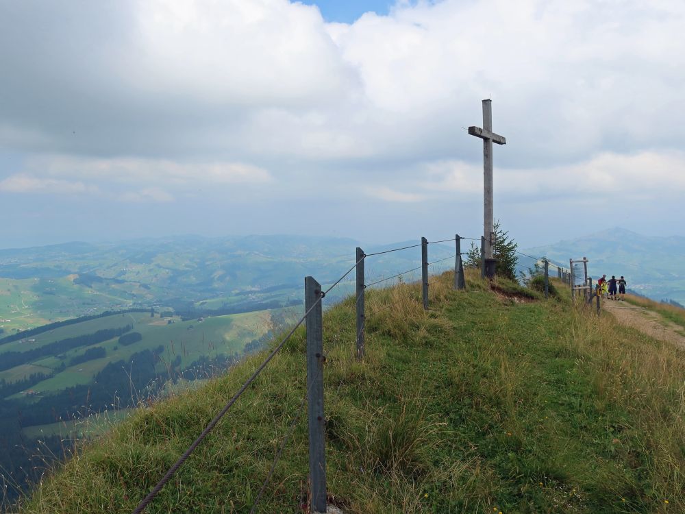 Gipfelkreuz unterhalb des Kronberg