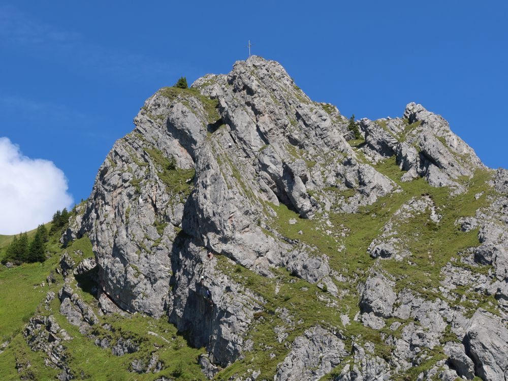 Kletterer am Brunnistöckli Klettersteig