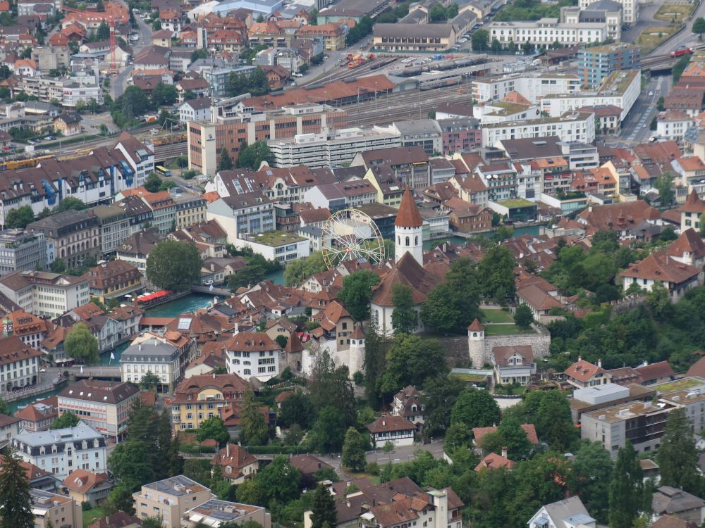 Stadtkirche Thun und Riesenrad