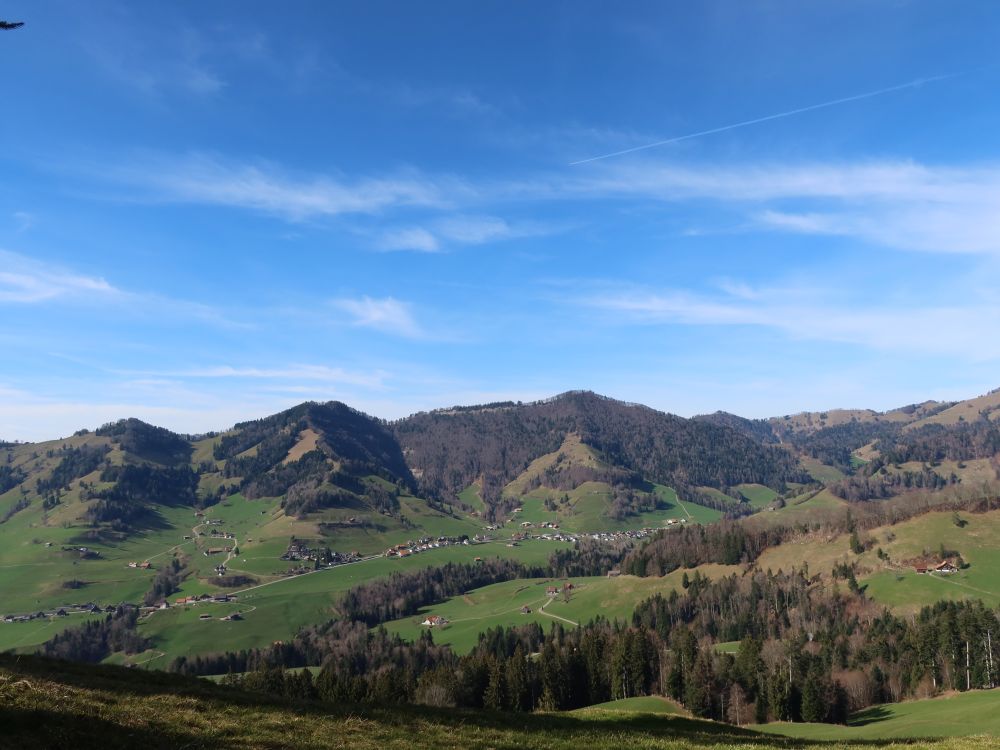 Farnergrind, Schwarzenberg und Höchhand überm Goldinger Tal