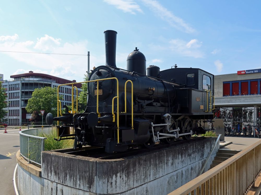 Dampflokomotive am Bahnhof