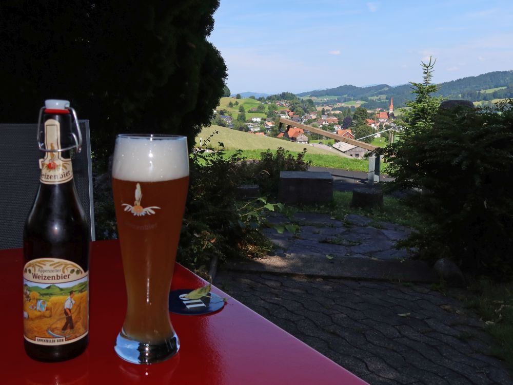 Erfrischung mit Blick Richtung Degersheim