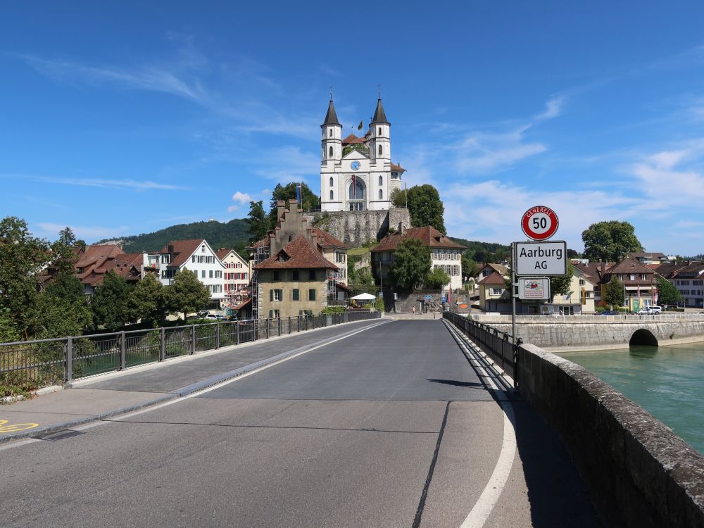 Brücke Boningerstrasse und Ref. Kirche