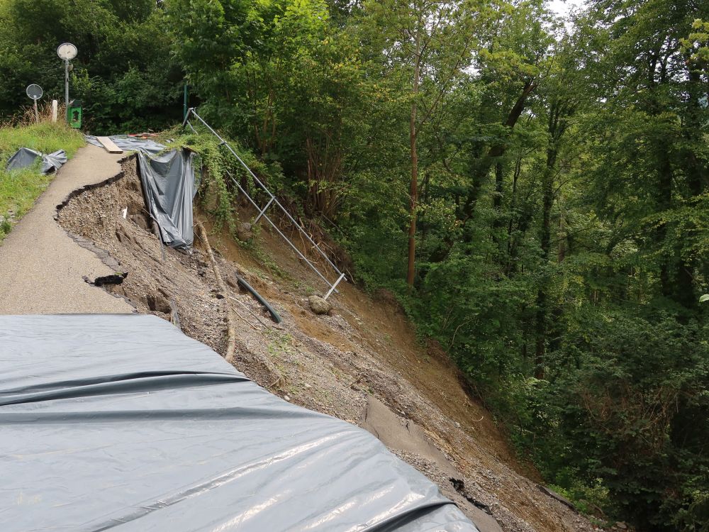 abgerutschter Fussweg