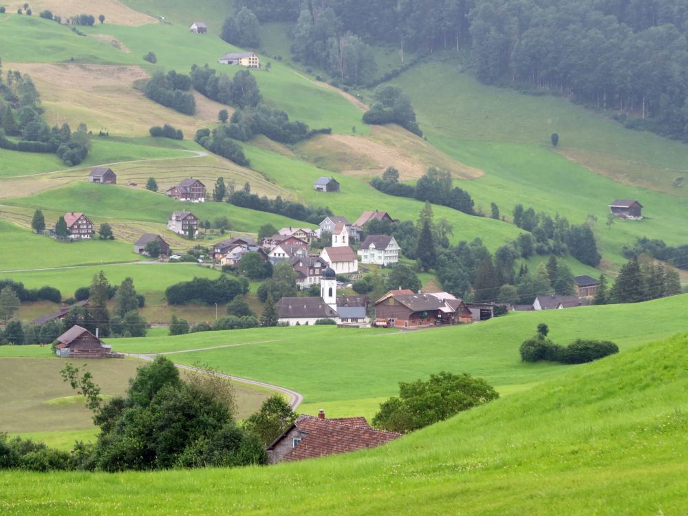 Stein mit Kath. und Ev. Kirche