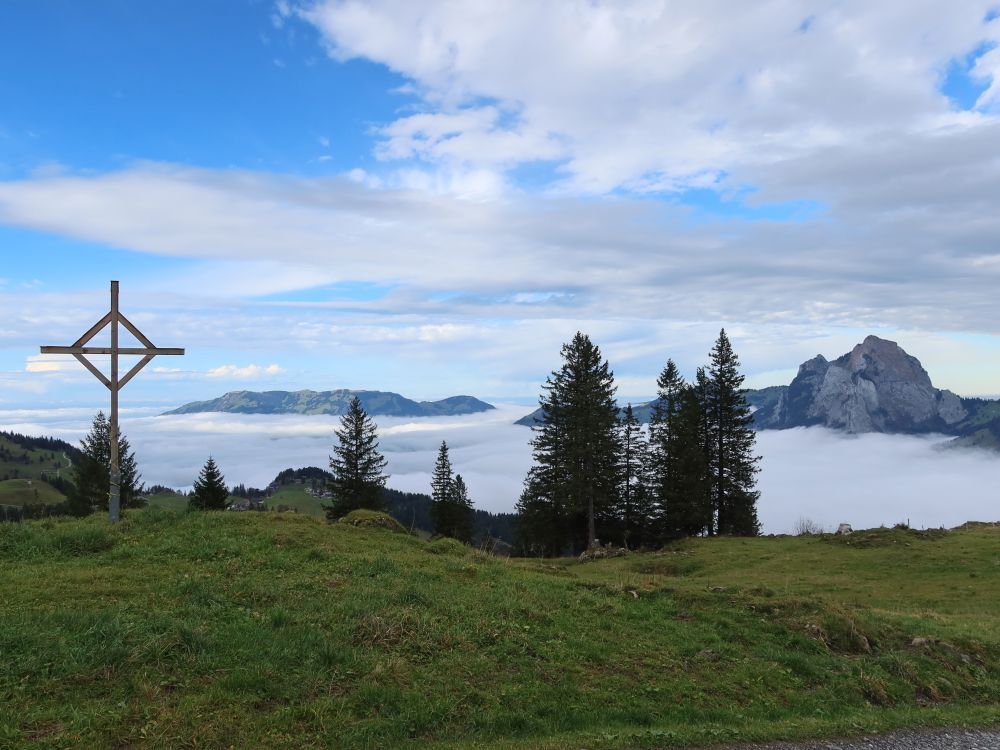 Kreuz, Rossberg und Mythen