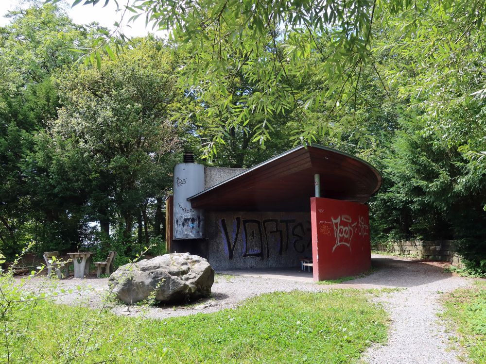 Grillplatz Annaburg mit WC-Häuschen