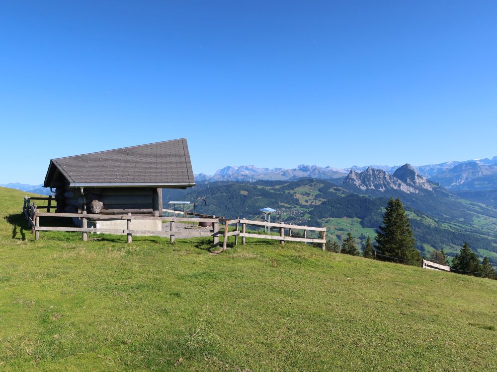 Schutzhütte Gruebi und Mythen