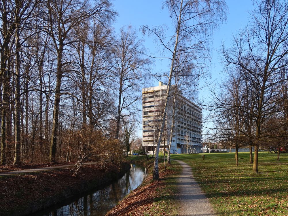 Hochhaus am Faletürlibach