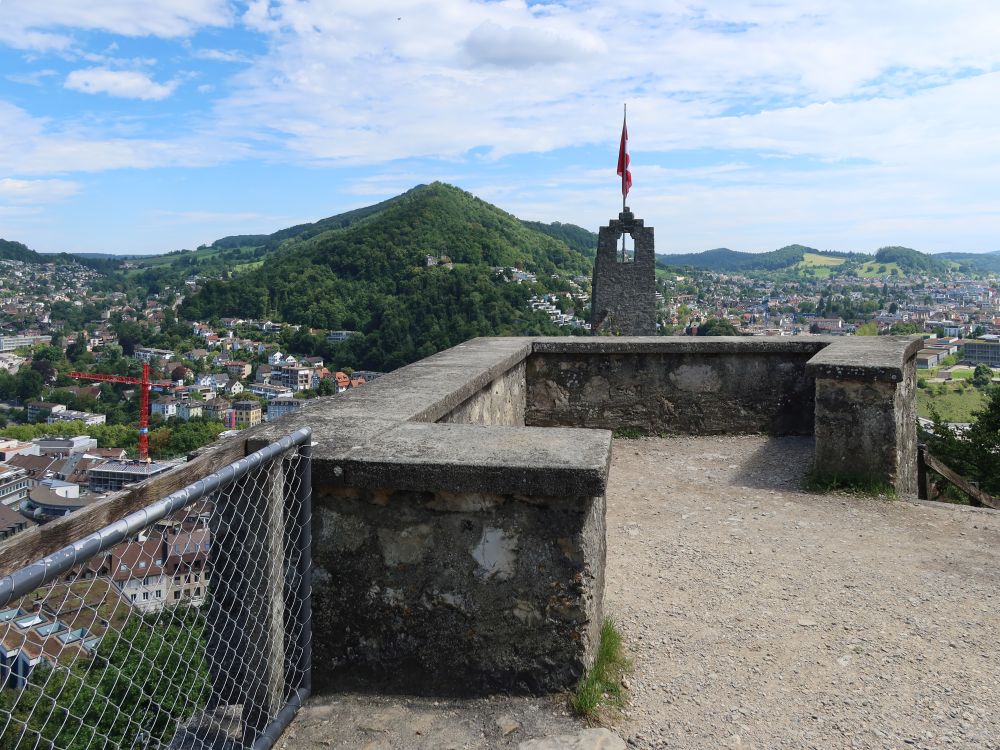 Aussichtspunkt Tuine Stein mit Lägeren