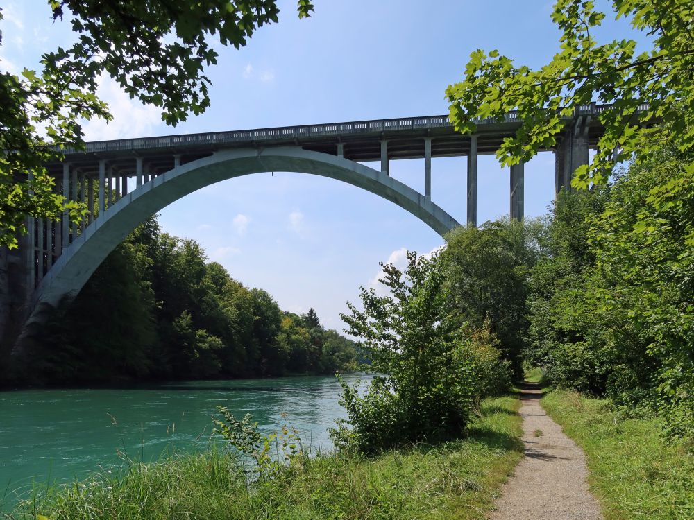 Halenbrücke über der Aare