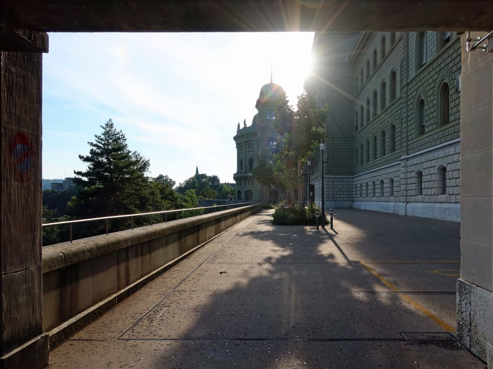 Gegenlicht am Bundeshaus