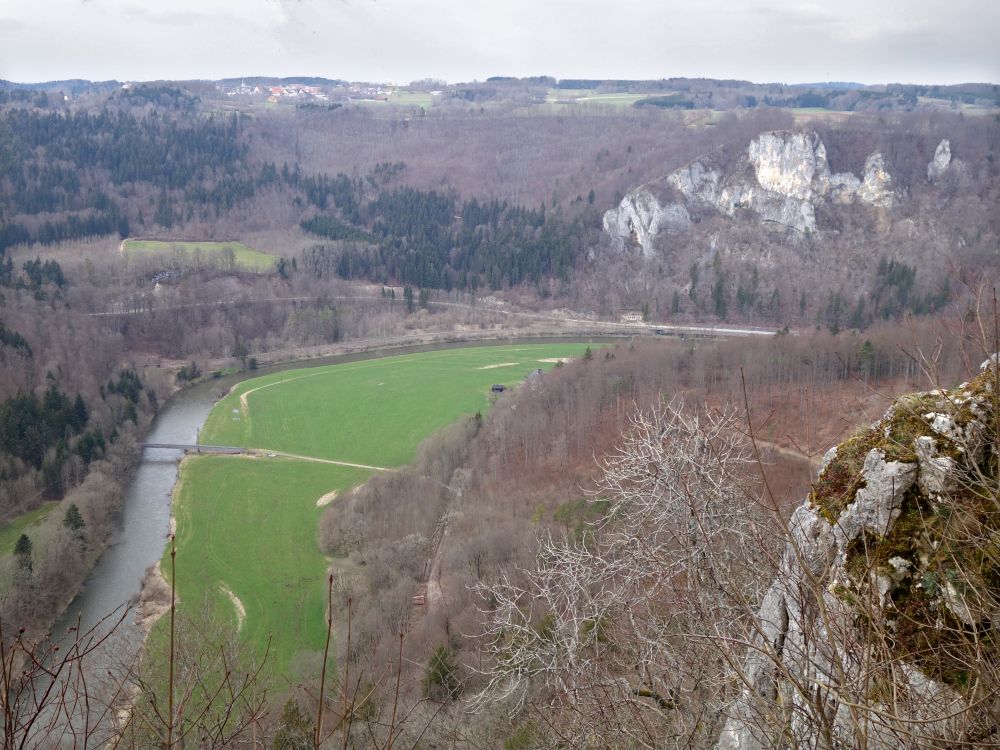 Donausteg, Irndorf und Eichfelsen