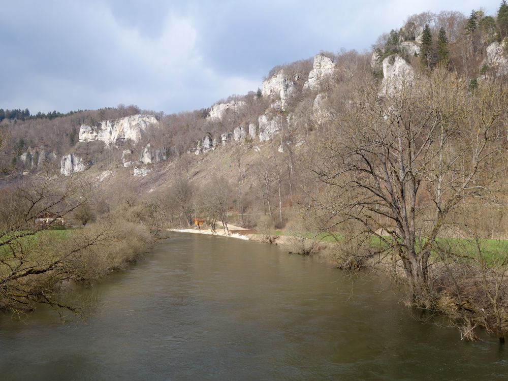 Felsen und Donau bei Beuron