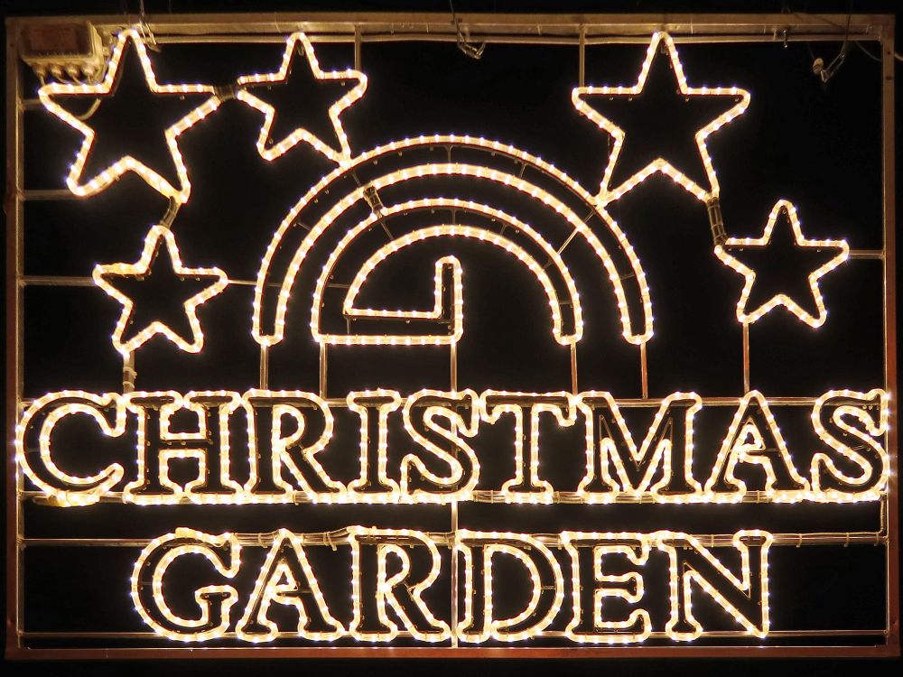 Leuchtschrift Christmas Garden