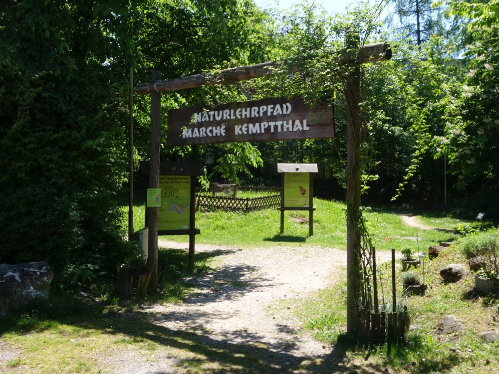 Eingang Naturlehrpfad