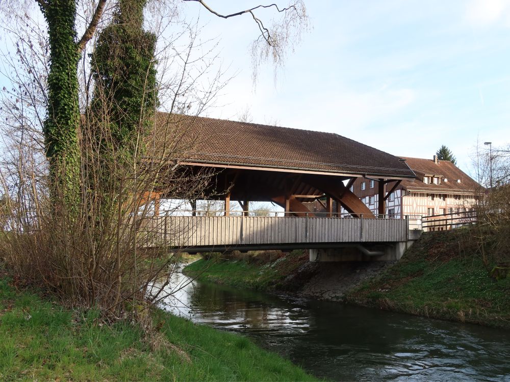 gedeckte Brücke in Oberglatt