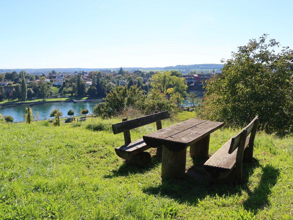 Picknickplatz mit Rheinblick