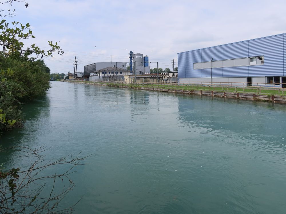 Industrie am Reusskanal