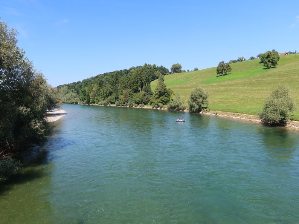 Schlauchboote auf der Reuss