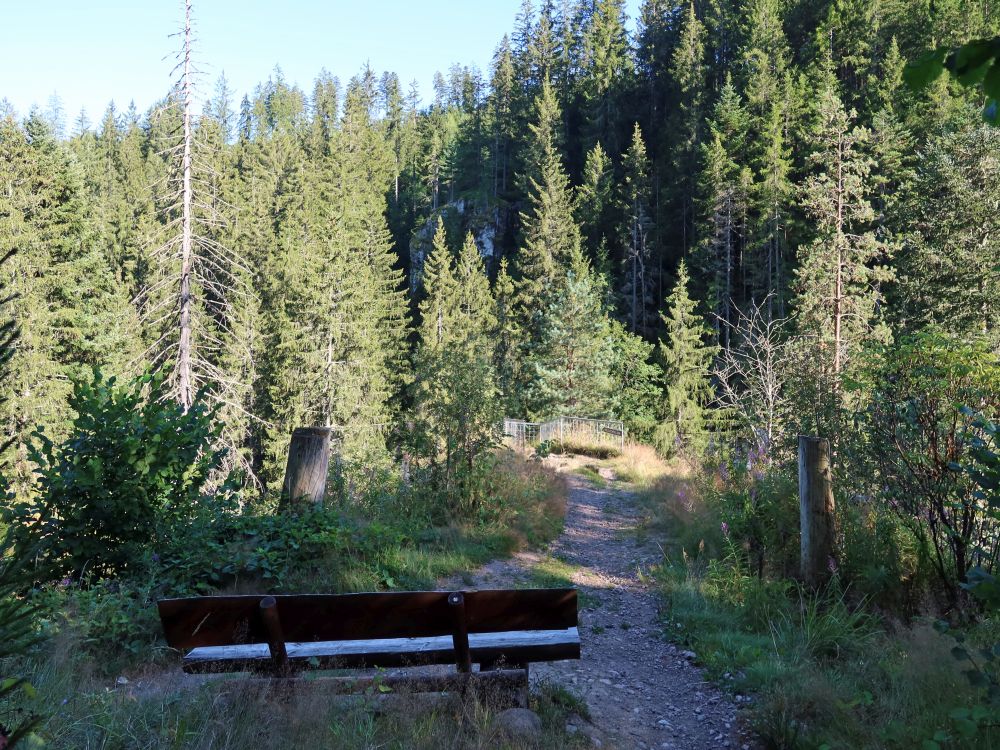 Sitzbank überm Höllochfelsen