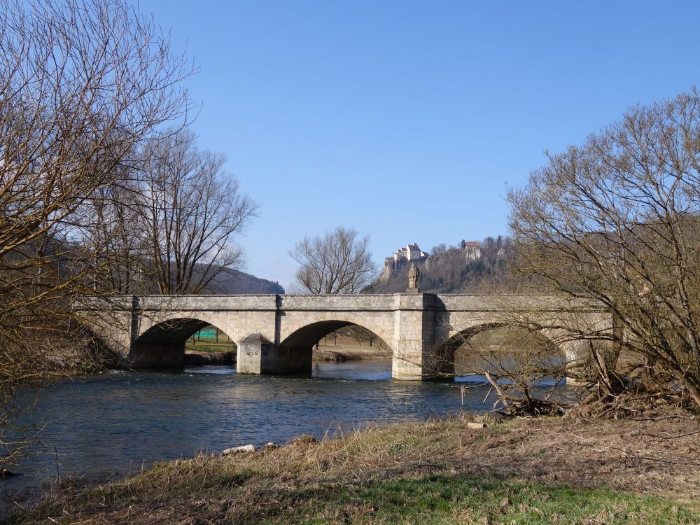 Donaubrücke und Werenwag