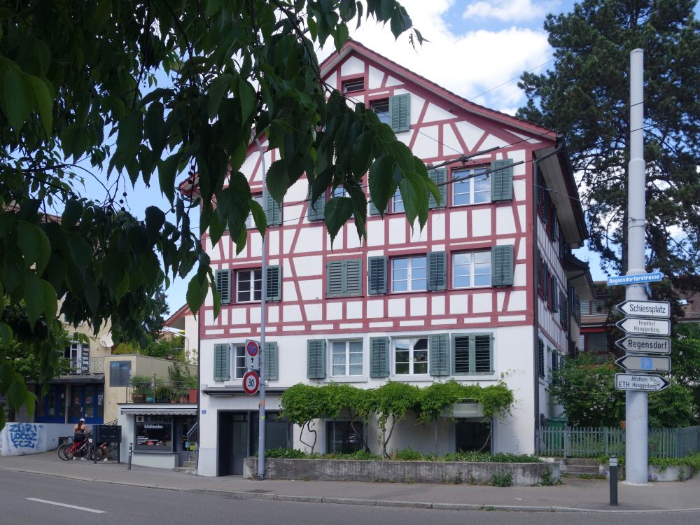 Fachwerkhaus in Höngg