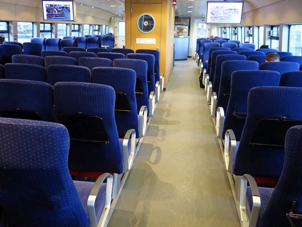 Passagierraum Katamaran