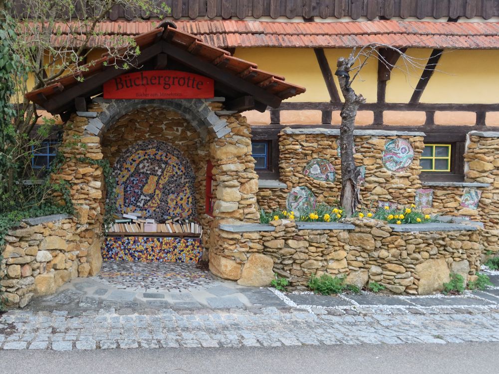 Büchergrotte