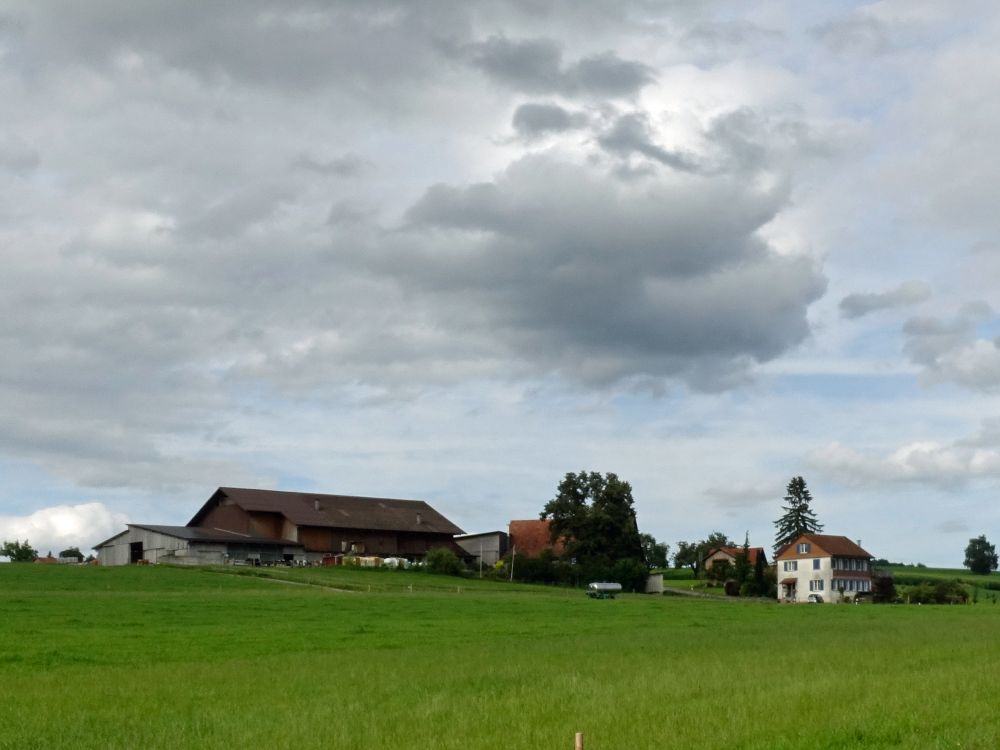 Wolke über Hefenhausen