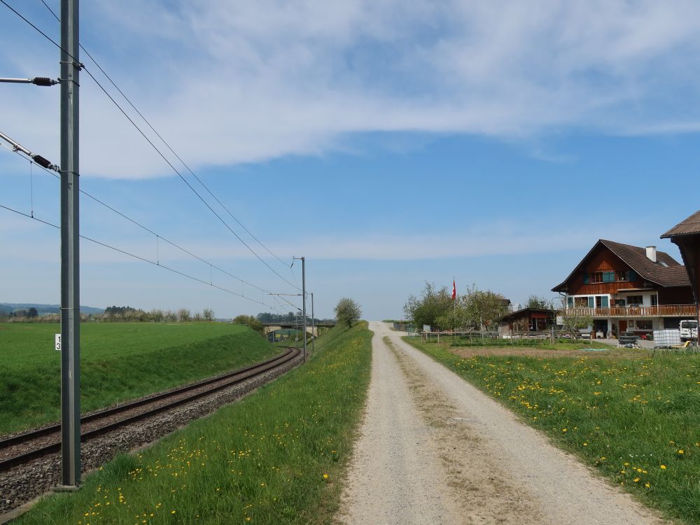 Weg und Bahnlinie bei Fatzenloo