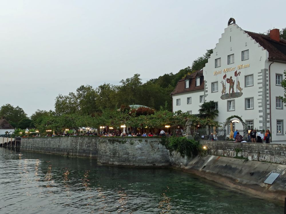 Hotel Wilder Mann mit Terrasse am Seeufer