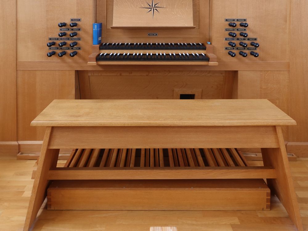 Orgeltisch