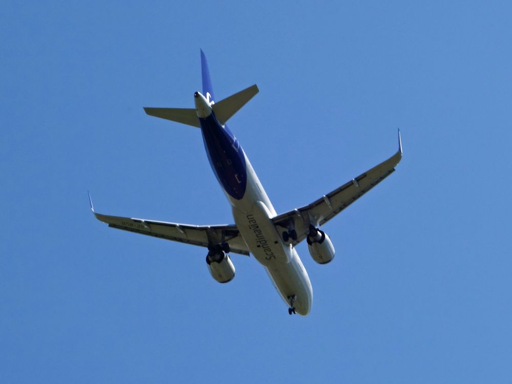 Flugzeug
