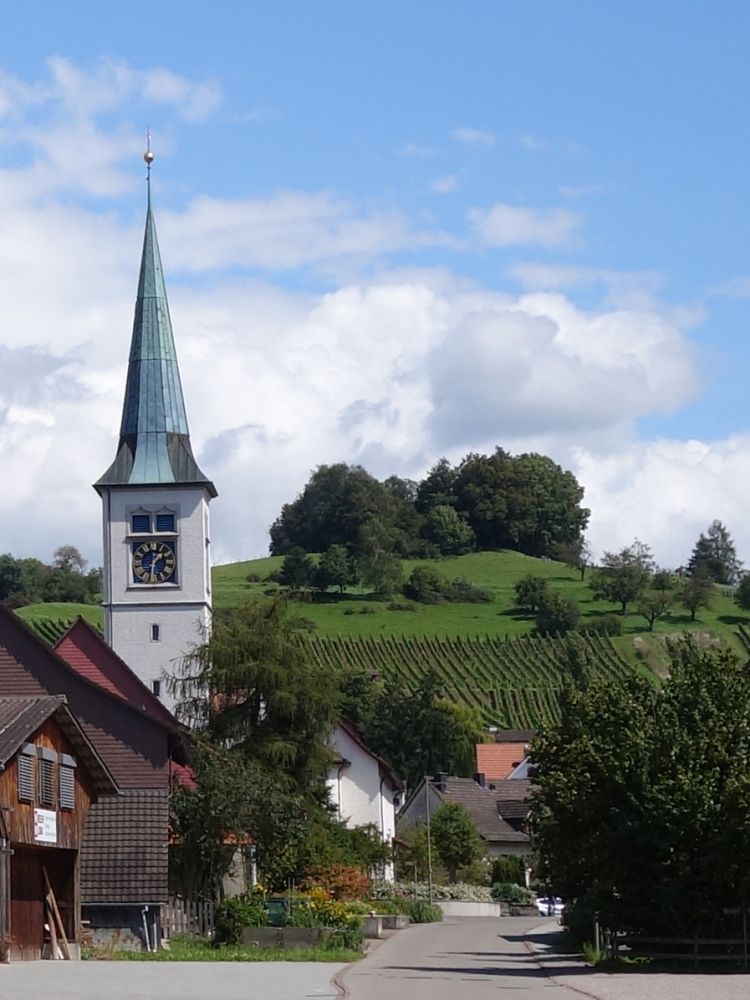 Kirche von Rafz und Gnal