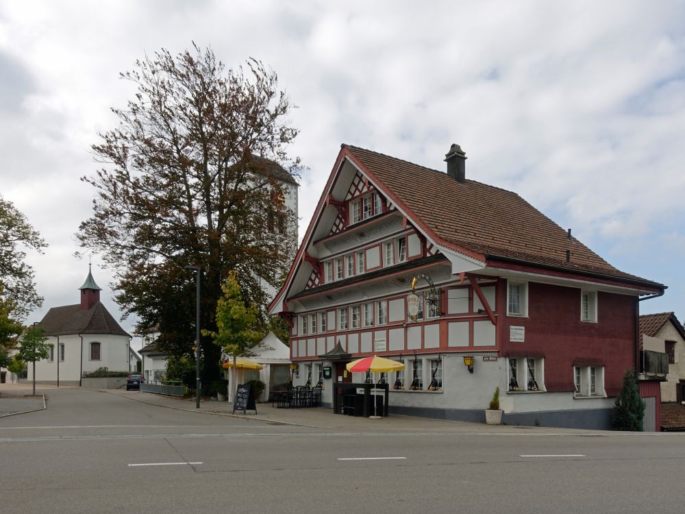 Kapelle, Kirche, Hachwerkhaus in Waldkirch