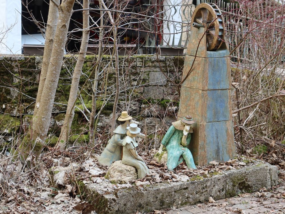 Figuren und Mini-Wasserrad