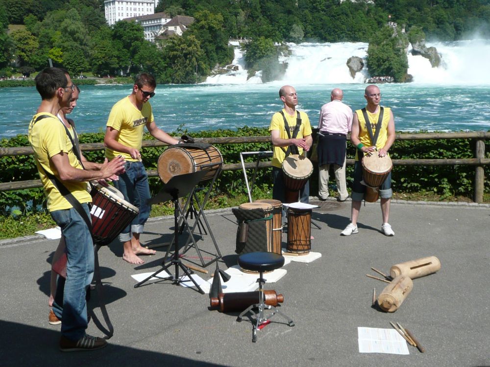 Musiker bei Schloss Wörth