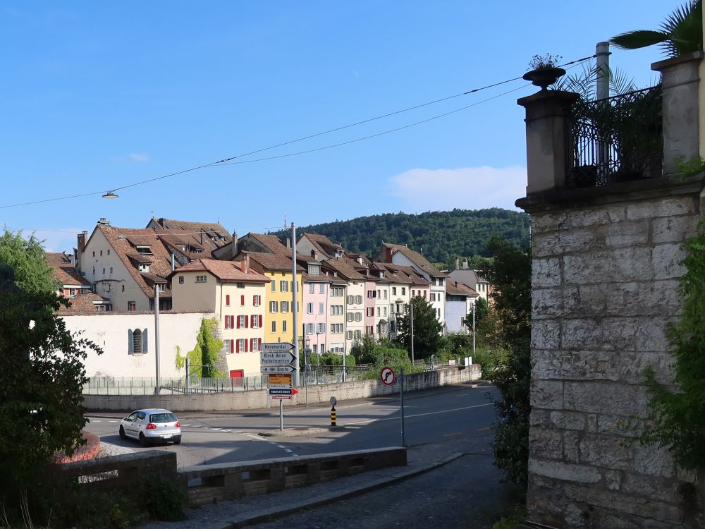 Häuserreihe an der Grabenstrasse