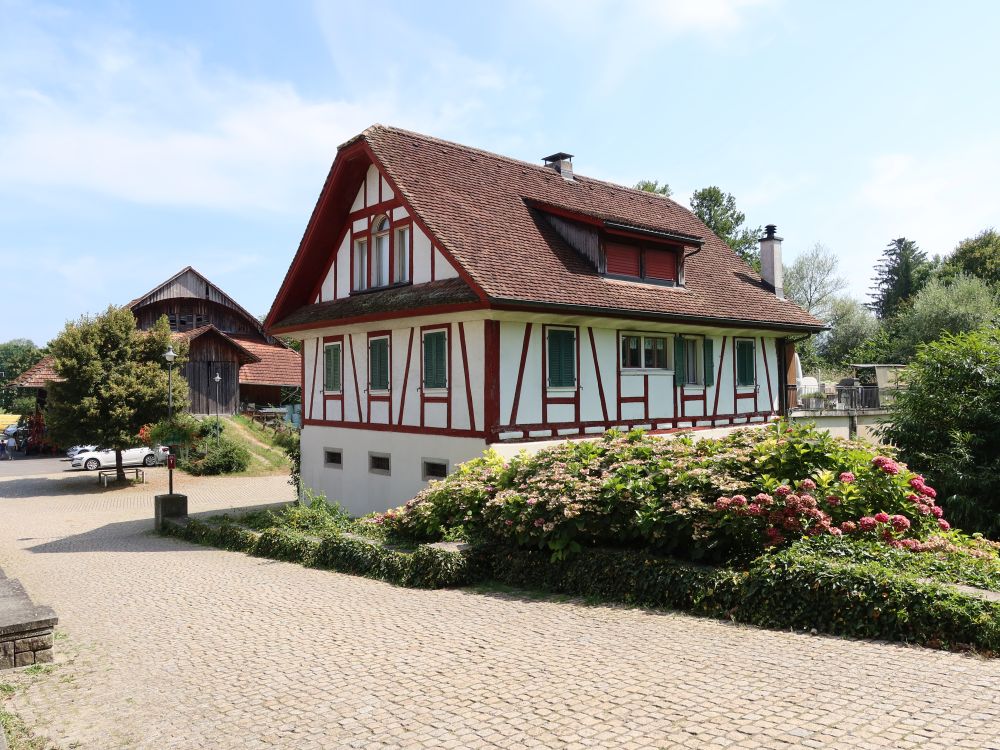 Fachwerkhäuschen bei Zollweid