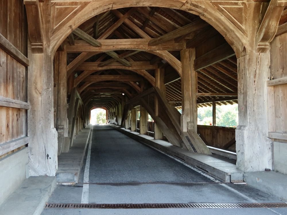 Gedeckte Reussbrücke, Fahrweg
