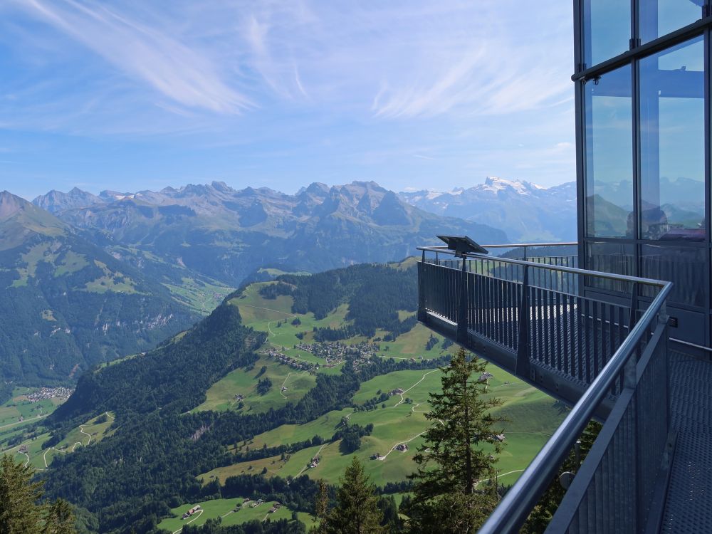Aussichtspunkt mit Wirzweli (unten)