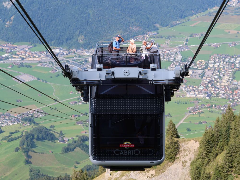 entgegenkommende Cabrio-Bahn