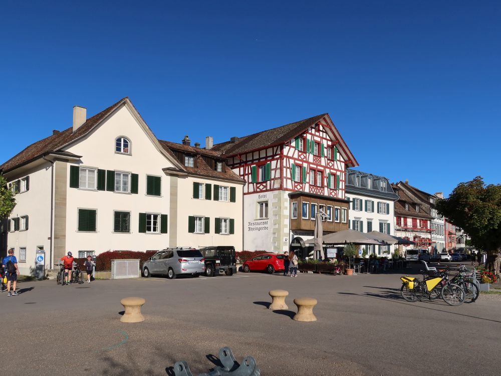 Häuser an der Schifflände