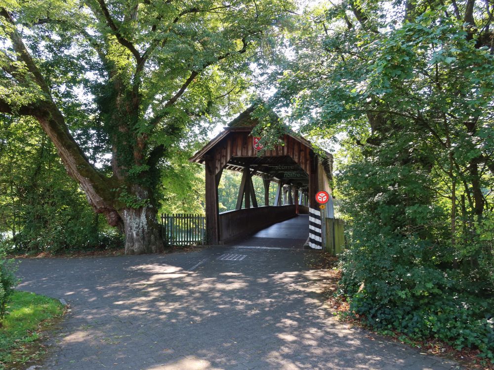 Gedeckte Ennetturgi Holzbrücke