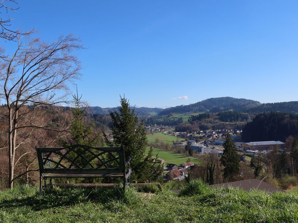 Sitzbank mit Blick aus Saland