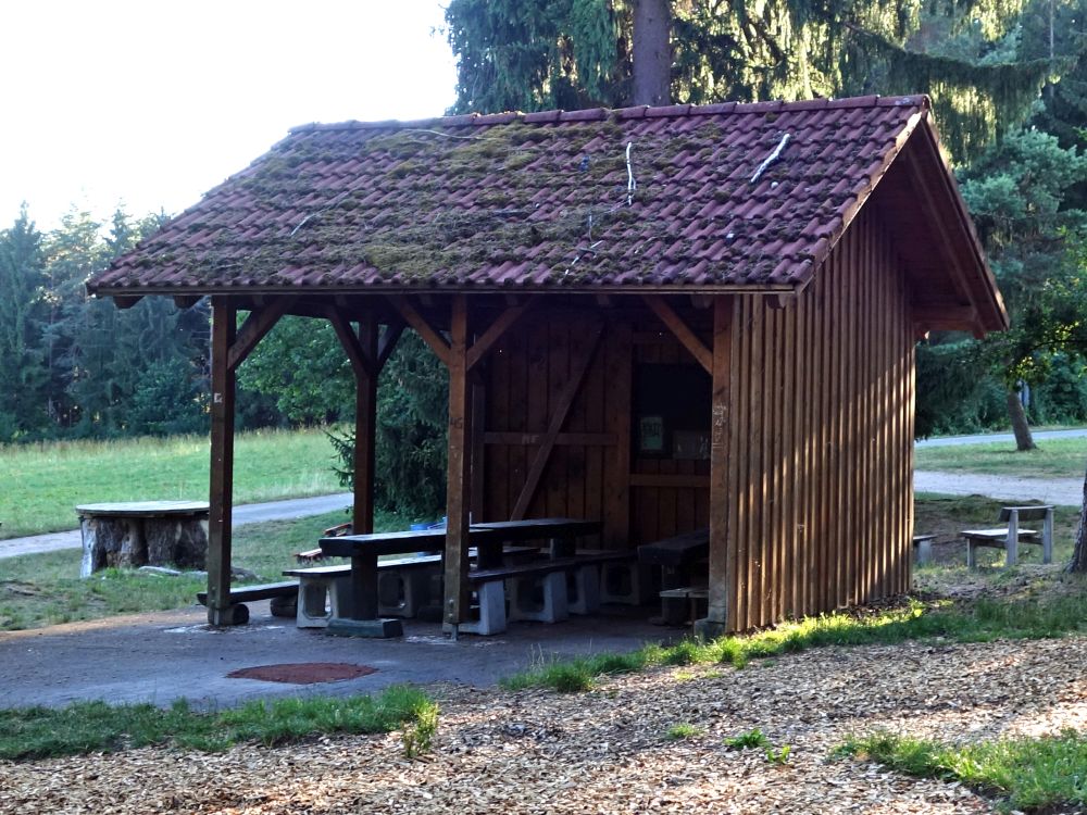 Schutzhütte bei Bachheim