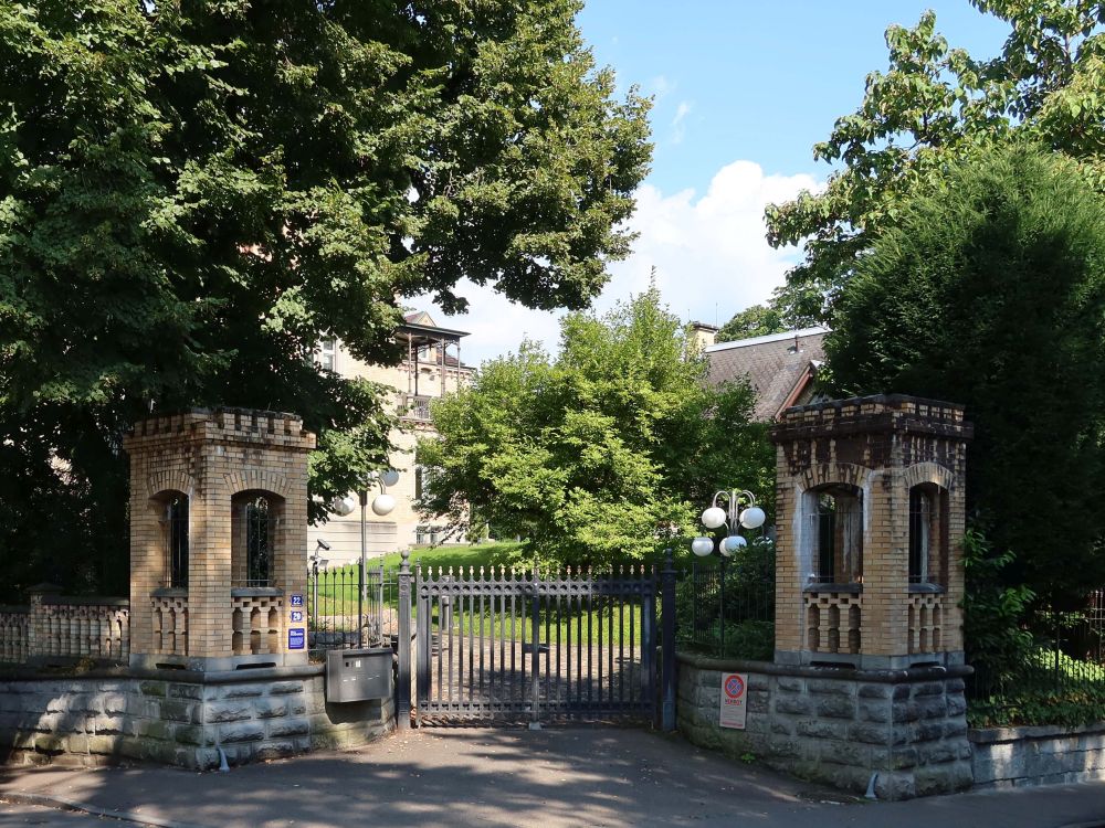 Portal Villa Falkenburg